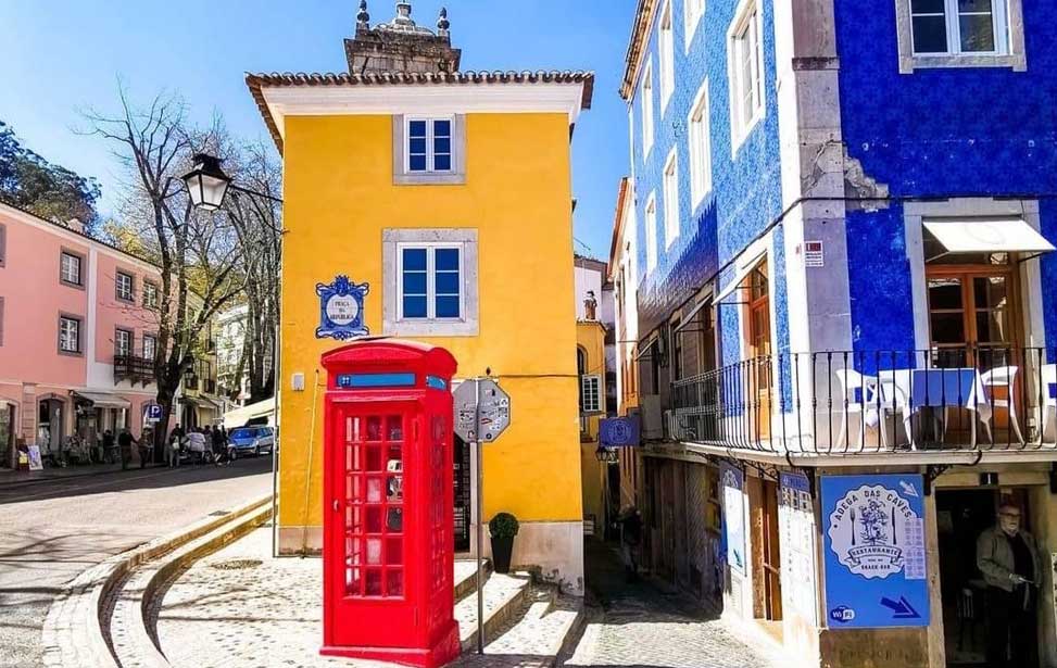 Sintra's colourful town centre and telephone box