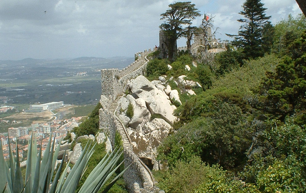 Moorish Castle (Castelo dos Mouros)